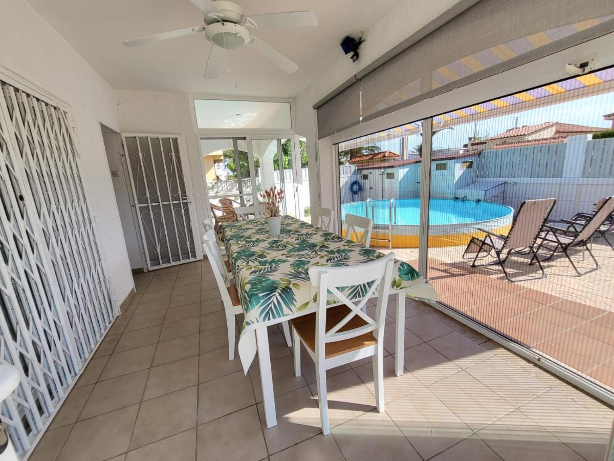 Torredembarra Cosy, Well Equipped House, 5 Min. From The Beach Екстер'єр фото